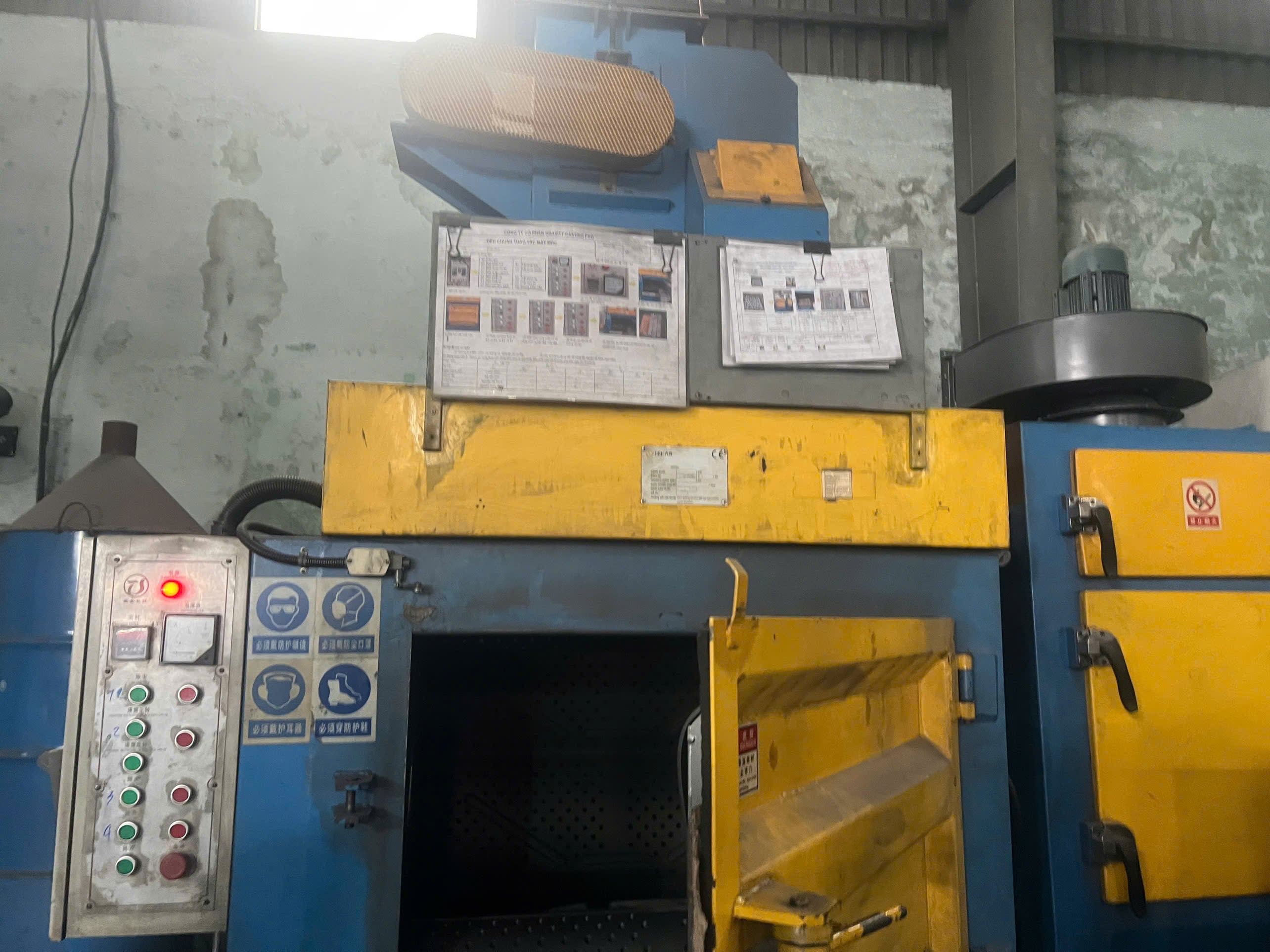 Shot Blasting Machine.jpg